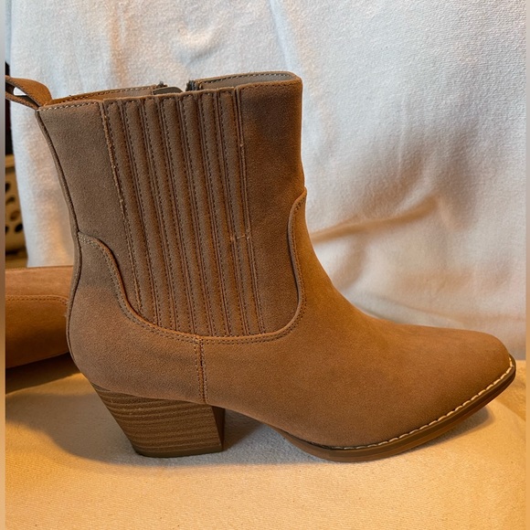 UNIVERSAL THREAD ANKLE BOOTS - Picture 5 of 6
